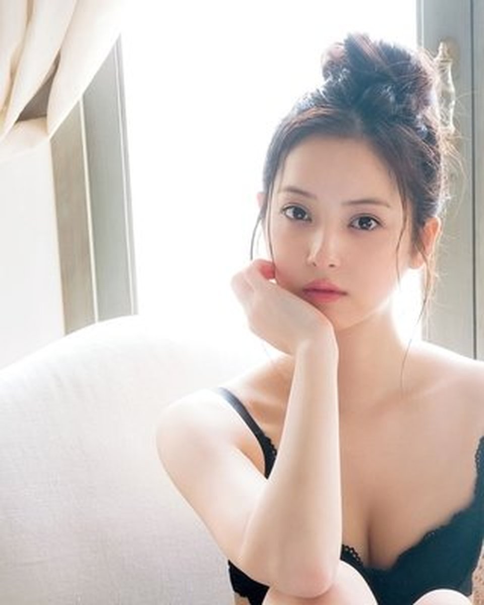 YW尤物AV无码国产在线观看:01-18-22-28-38-46C：01,探索国产影视新领域，YW尤物AV无码在线观看的魅力