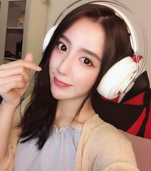 无遮挡国产高潮视频免费观看:02-04-09-15-41-48S：14,探索无遮挡国产高潮视频的魅力，免费观看与深度解析