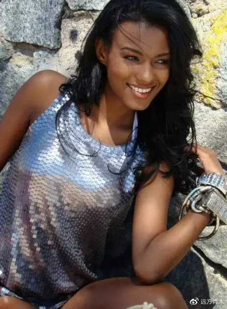 欧美xxxx黑人又粗又长:01-09-28-35-37-49N:31,欧美文化中的多元性,探索黑人文化与身体语言的独特魅力 01-09-28-35-37-49N 欧美xxxx黑人又粗又长:01-09-28-35-37-49N:31,欧美文化中的多元性,探索黑人文化与身体语言的独特魅力 01-09-28-35-37-49N