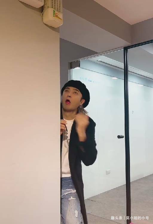 人妻少妇精品视频一区二区三区:14-19-23-24-44-46J：21,关于人妻少妇精品视频的几个区域探讨