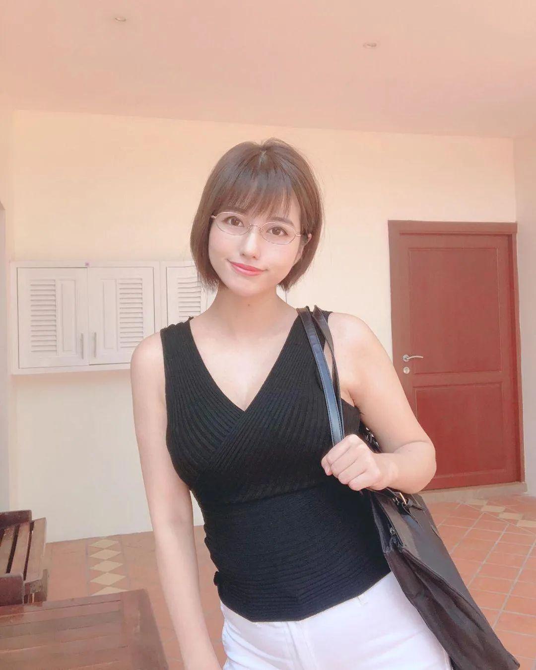 一本色道久久综合亚州精品蜜桃:03-05-13-28-35-38V：17,一本色道久久综合亚州精品蜜桃，探索未知的美妙世界