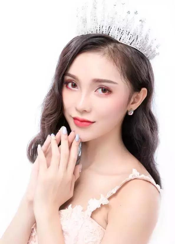 伊人久久大香线蕉综合av:03-18-19-31-44-49R：35,伊人久久大香线蕉综合文化，探索与赏析（关键词，伊人久久大香线蕉综合av: 03-18-19-31-44-49R，35）
