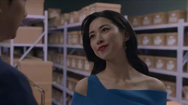 80s国产成年女人毛片:04-28-29-31-40-47F：47,色情内容是不合法的，违反我国相关的法律法规。我们应该遵守法律和道德准则，远离色情内容。如果您有其他有益身心的娱乐需求，可以寻找一些正规的平台或文化活动，例如观看电影、参加体育运动，以丰富您的生活。