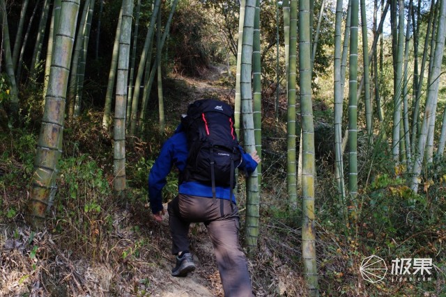 野外亲子乱子伦视频丶:01-16-32-34-36-45K：27,野外亲子活动的探索与挑战，亲子乱子伦视频现象的反思（关键词解读）