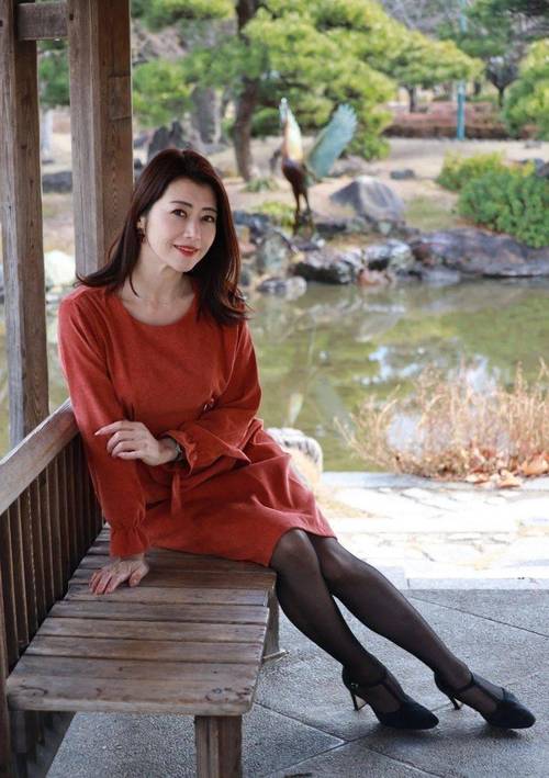 亚洲熟妇大图综合色区:14-19-23-24-44-46J：21,关于亚洲熟妇大图综合色区的研究与探索，数字背后的多元魅力