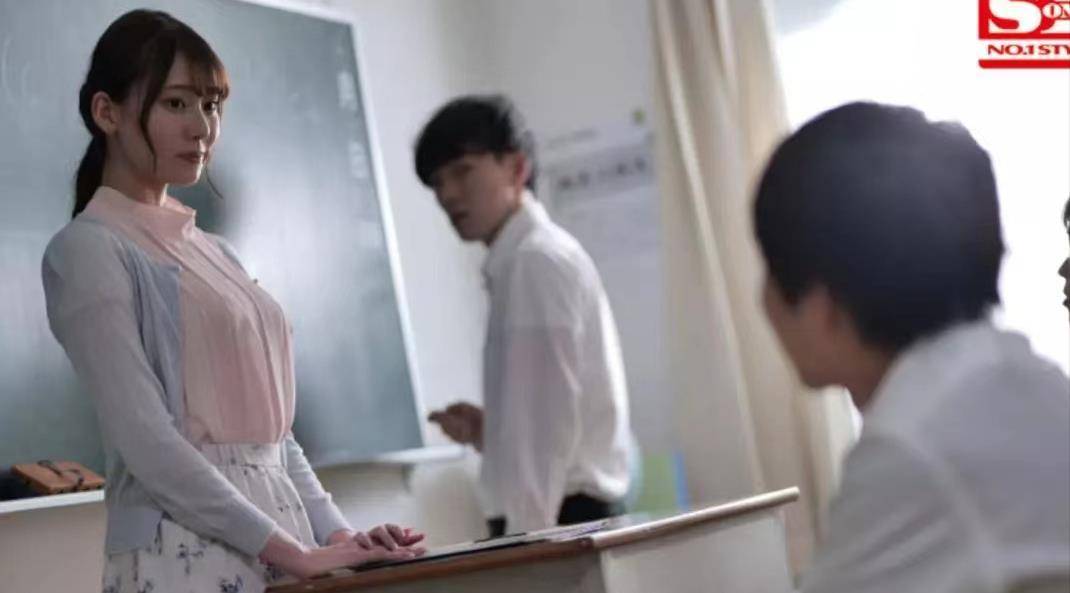 国内精品人妻无码久久久影院:14-17-20-27-45-46F：13,探索国内精品人妻无码影视资源——久久久影院特色分析