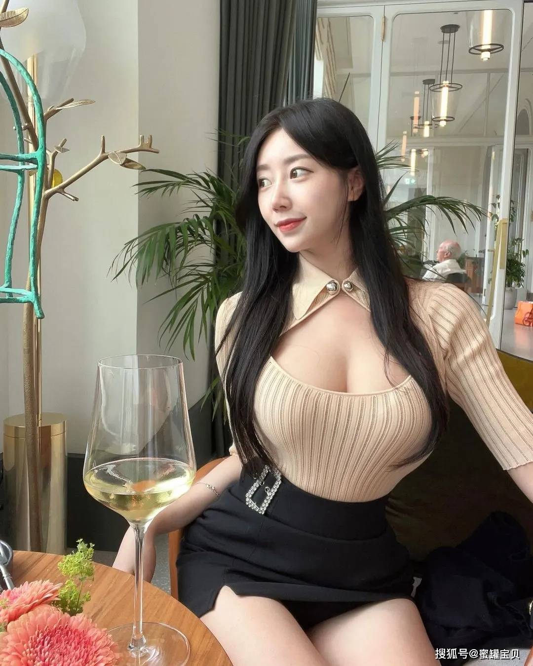 久久久精品人妻一区二区三区蜜桃:01-04-05-11-26-31D:09,久久久精品人妻一区二区三区蜜桃,深度探索与独特体验 久久久精品人妻一区二区三区蜜桃:01-04-05-11-26-31D:09,久久久精品人妻一区二区三区蜜桃,深度探索与独特体验