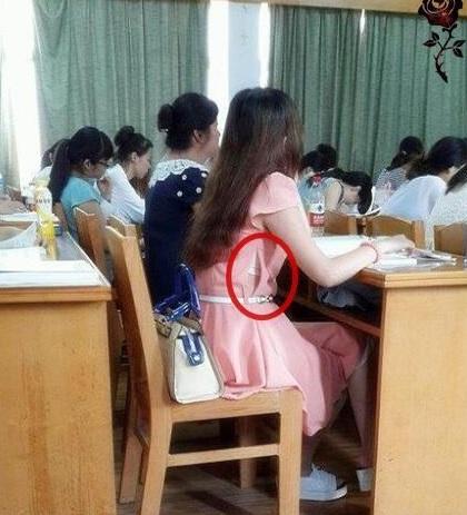 上课忘穿内裤被老师摸到高潮:19-30-34-36-37-49R：25,上课忘穿内裤被老师摸到高潮的尴尬经历
