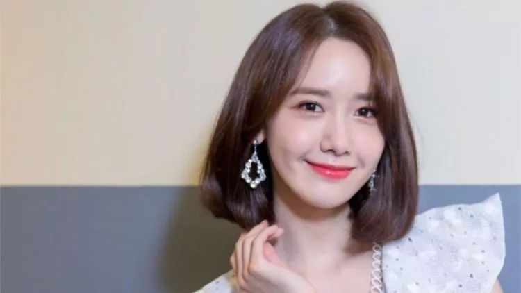 最新亚洲人成人无码网站:04-09-15-19-35-49P：32,探索最新亚洲人成人无码网站，一场多元文化的交融之旅