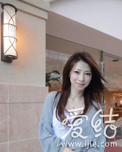 日本熟妇人妻ⅩXXXX:05-10-18-19-31-38P：02,日本熟妇人妻的生活分享，探索真实与美好的交融