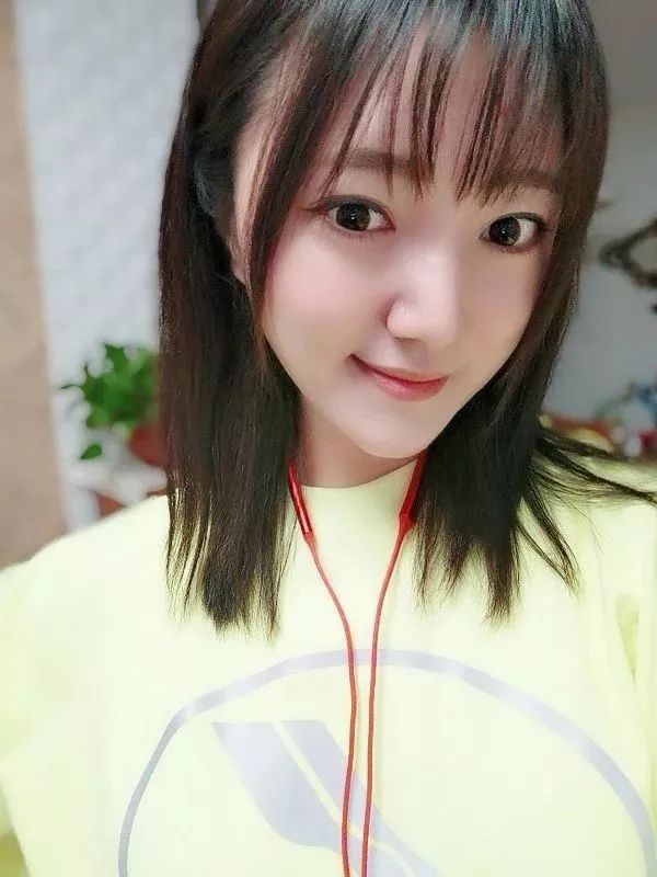 无码人妻精品一区二区三区久久久:01-09-12-34-39-46G：44,色情内容是不合法的，违反我国相关的法律法规。我们应该遵守法律和道德准则，远离色情内容。如果您有其他有益身心的娱乐需求，可以寻找一些正规的平台或文化活动，例如观看电影、参加体育运动，以丰富您的生活。