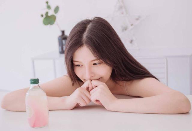 少妇高潮喷水下面的毛:04-20-29-39-41-46J:09,探索私密世界的边缘,少妇高潮时的微妙体验与情感波动 少妇高潮喷水下面的毛:04-20-29-39-41-46J:09,探索私密世界的边缘,少妇高潮时的微妙体验与情感波动