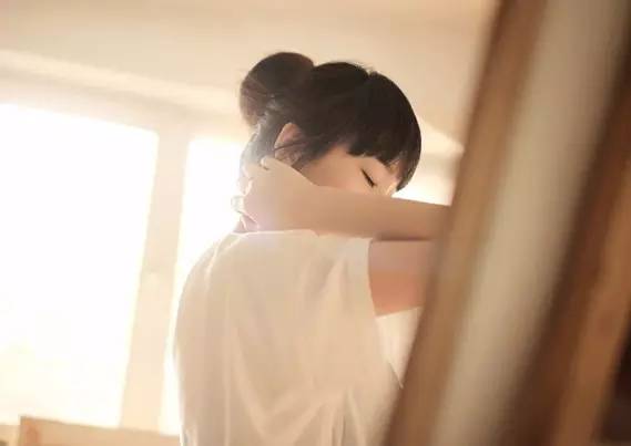 少妇高潮喷水下面的毛:04-20-29-39-41-46J:09,探索私密世界的边缘,少妇高潮时的微妙体验与情感波动 少妇高潮喷水下面的毛:04-20-29-39-41-46J:09,探索私密世界的边缘,少妇高潮时的微妙体验与情感波动