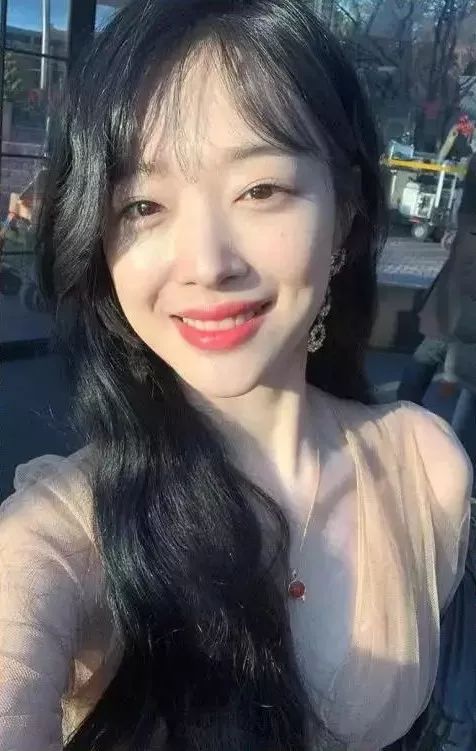 久久亚洲精品无码AV大香:07-14-26-35-46-48G：35,久久亚洲精品无码AV的魅力，深度探索与反思