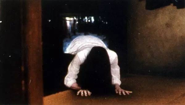 精品深夜AV无码一区二区老年:03-19-21-22-40-49J：48,精品深夜影音娱乐，老年一区二区深度探索（涉及特定内容，请审慎阅读）