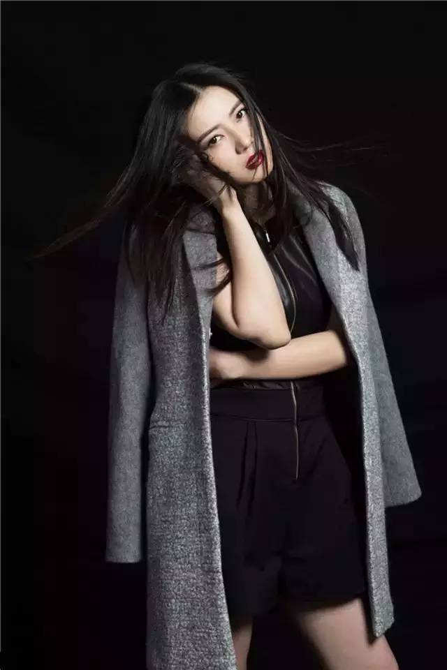 国产精品泄火熟女:01-04-18-22-35-41X：04,国产精品中的成熟韵味，探索女性魅力的深度与广度（01-04-18-22-35-41X）
