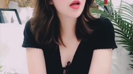 巨胸喷奶水视频WWW免费网站:01-05-09-21-27-30Q：18,探索巨胸喷奶水视频，免费网站与成熟内容的交汇