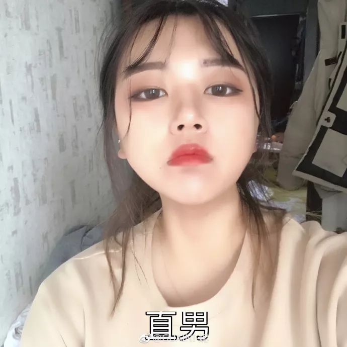 美女扒开尿眼给男人桶爽网站免费:01-18-22-28-38-46C：01,色情内容是不合法的，违反我国相关的法律法规。我们应该遵守法律和道德准则，远离色情内容。如果您有其他有益身心的娱乐需求，可以寻找一些正规的平台或文化活动，例如观看电影、参加体育运动，以丰富您的生活。