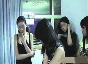 国产裸体美女视频全黄:03-04-08-09-13-35M：39,国产裸体美女视频全黄，深度探讨与警示
