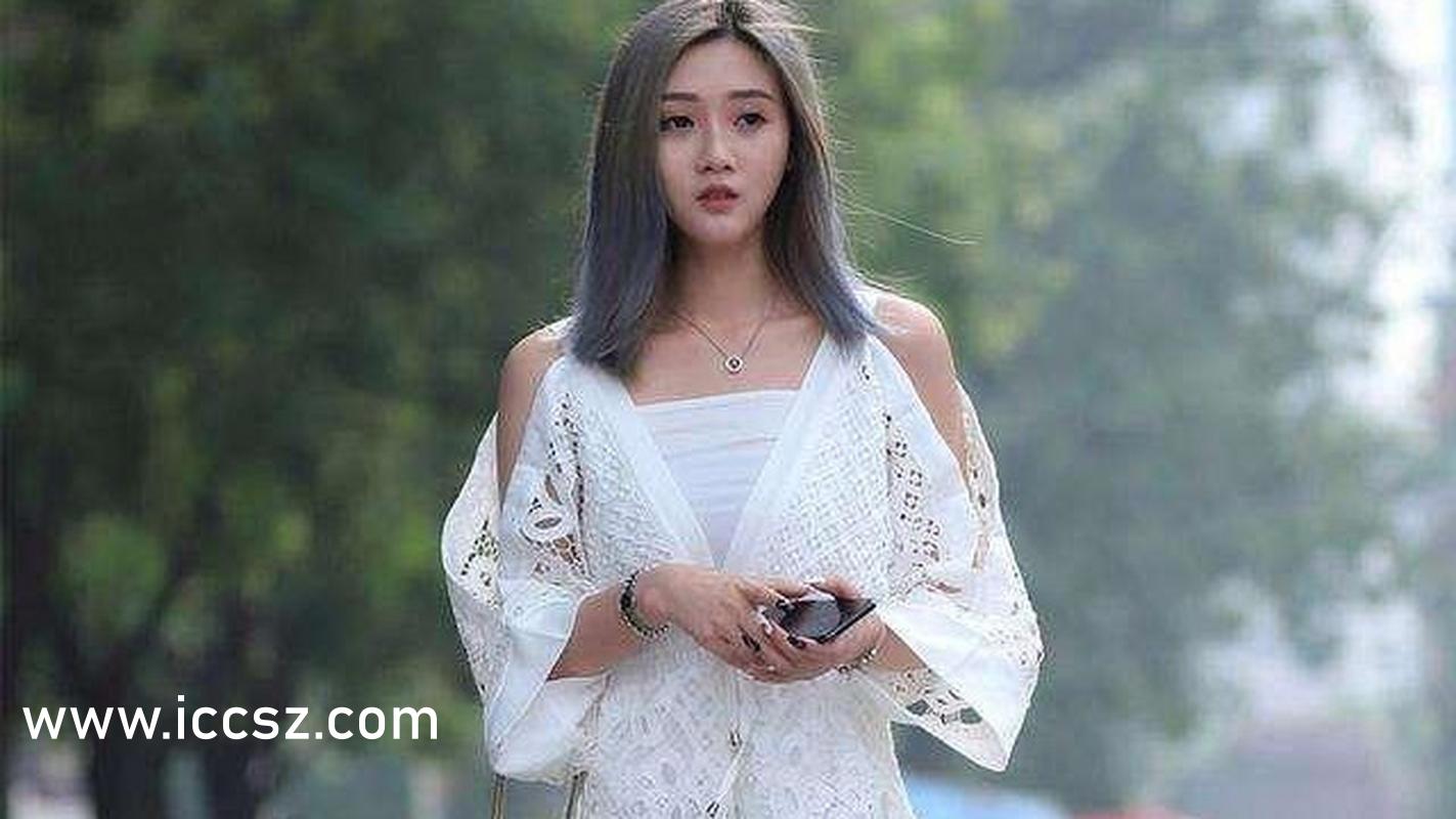 丝袜足控一区二区三区:04-05-17-26-27-49X：42,丝袜的魅力，足控一区、二区、三区的探索