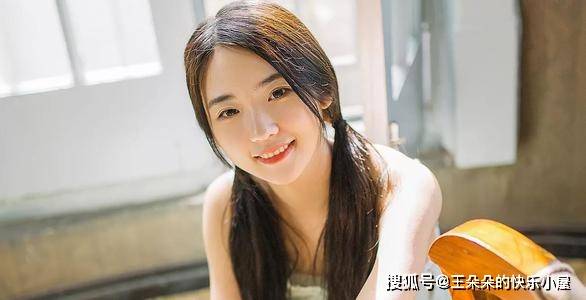男女高潮又爽又黄又无遮挡:02-12-14-19-22-34D：18,高潮迭起，探索男女之间的激情与私密时光