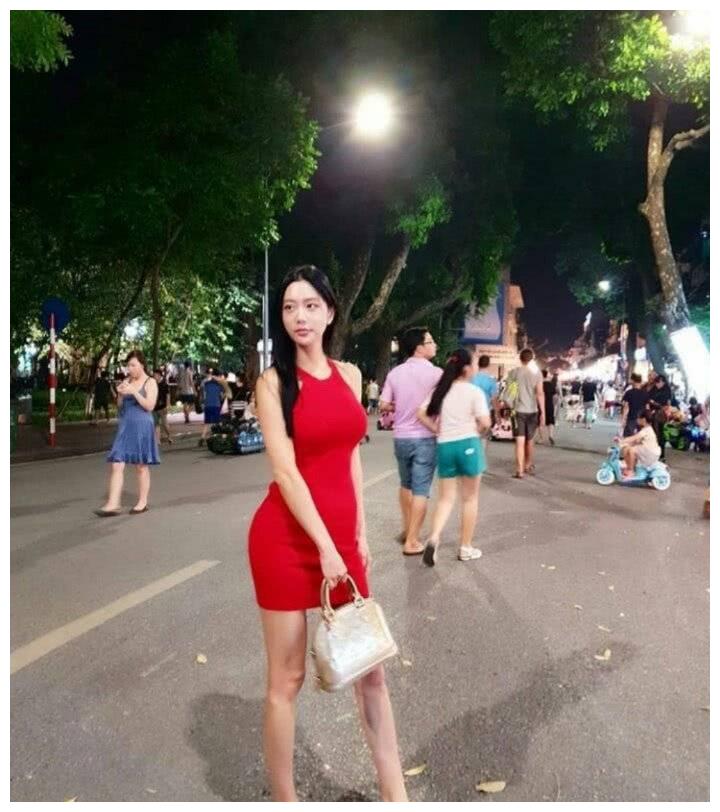 亚洲熟伦熟女新五十路熟妇:17-26-28-36-37-48F：48,亚洲熟伦熟女，探索五十路熟妇的魅力