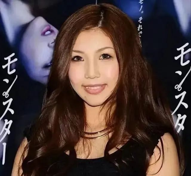 夜夜高潮次次欢爽AV女:14-19-23-24-44-46J：21,色情内容是不合适的，不符合健康的网络文化，并且可能违反法律法规和社会道德规范。因此，我无法为您撰写涉及色情关键词的文章。