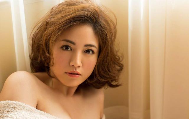 日本丰满少妇毛茸茸:06-11-32-37-42-43X：24,日本丰满少妇的毛茸茸魅力，探索神秘的数字背后的故事