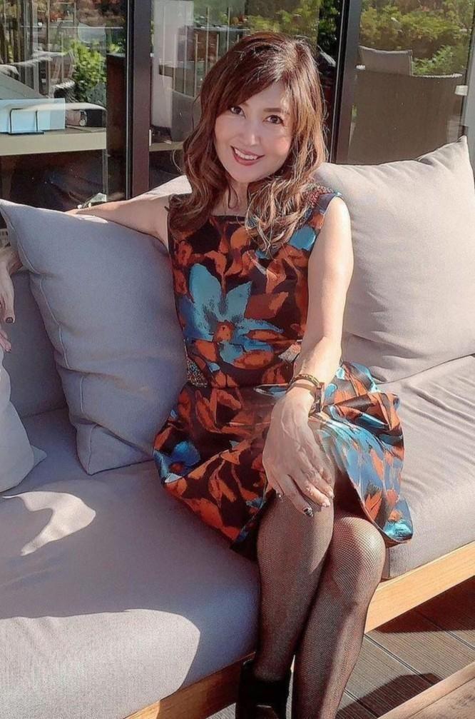 japanese乱熟女熟妇milf:07-14-26-35-46-48G：35,探索日本熟女文化，MILF的魅力与多元价值
