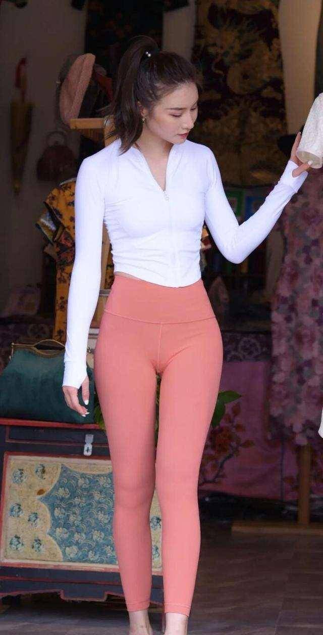CHINESE熟女熟妇1乱老女人:03-09-12-22-46-49T：35,探索熟女熟妇的魅力世界——中国女性的独特韵味与风采